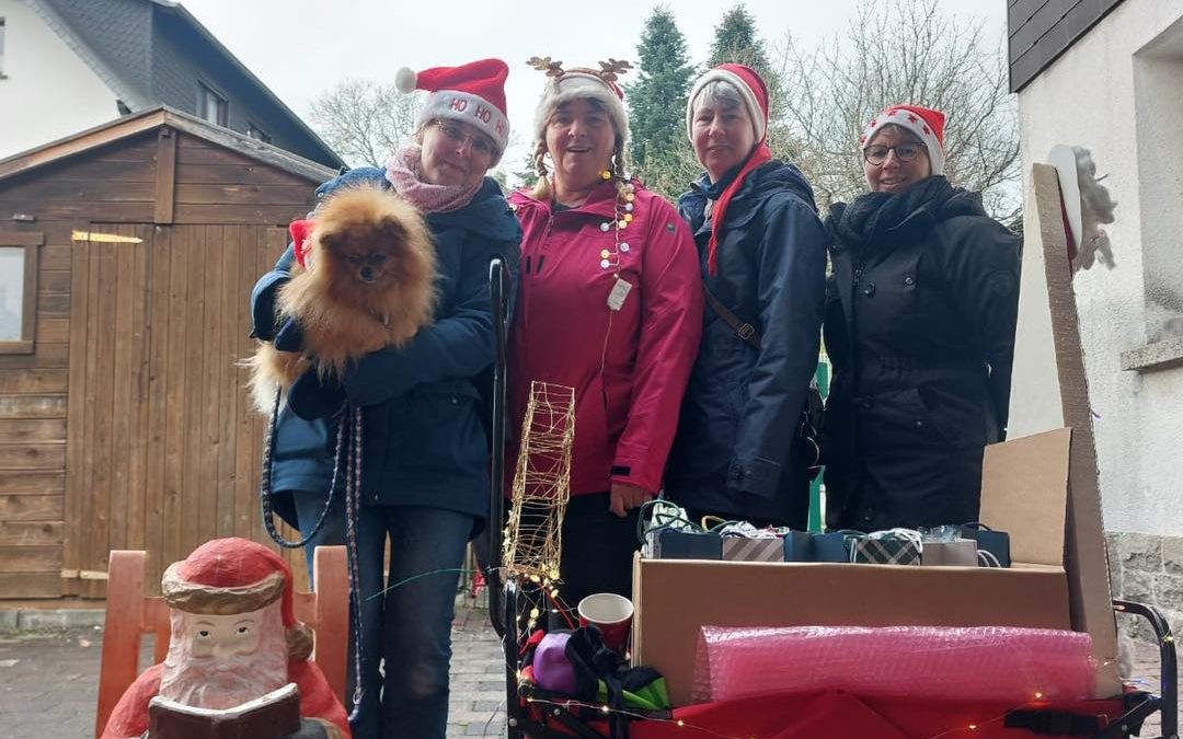 +++ A D V E N T +++…