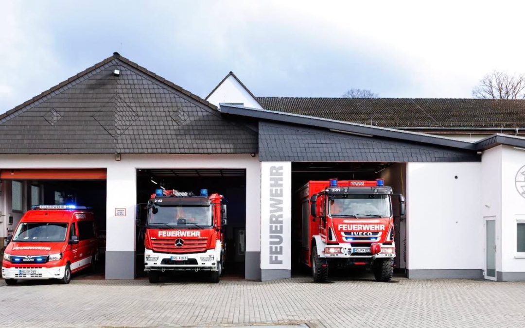 + EINBRUCH FEUERWEHRHAUS HUNDSTADT +…